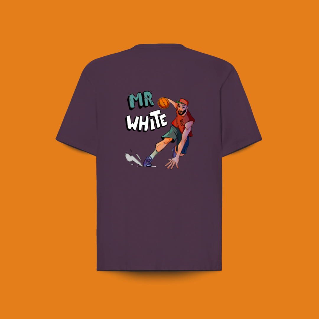 camiseta oversize morada para amantes del baloncesto