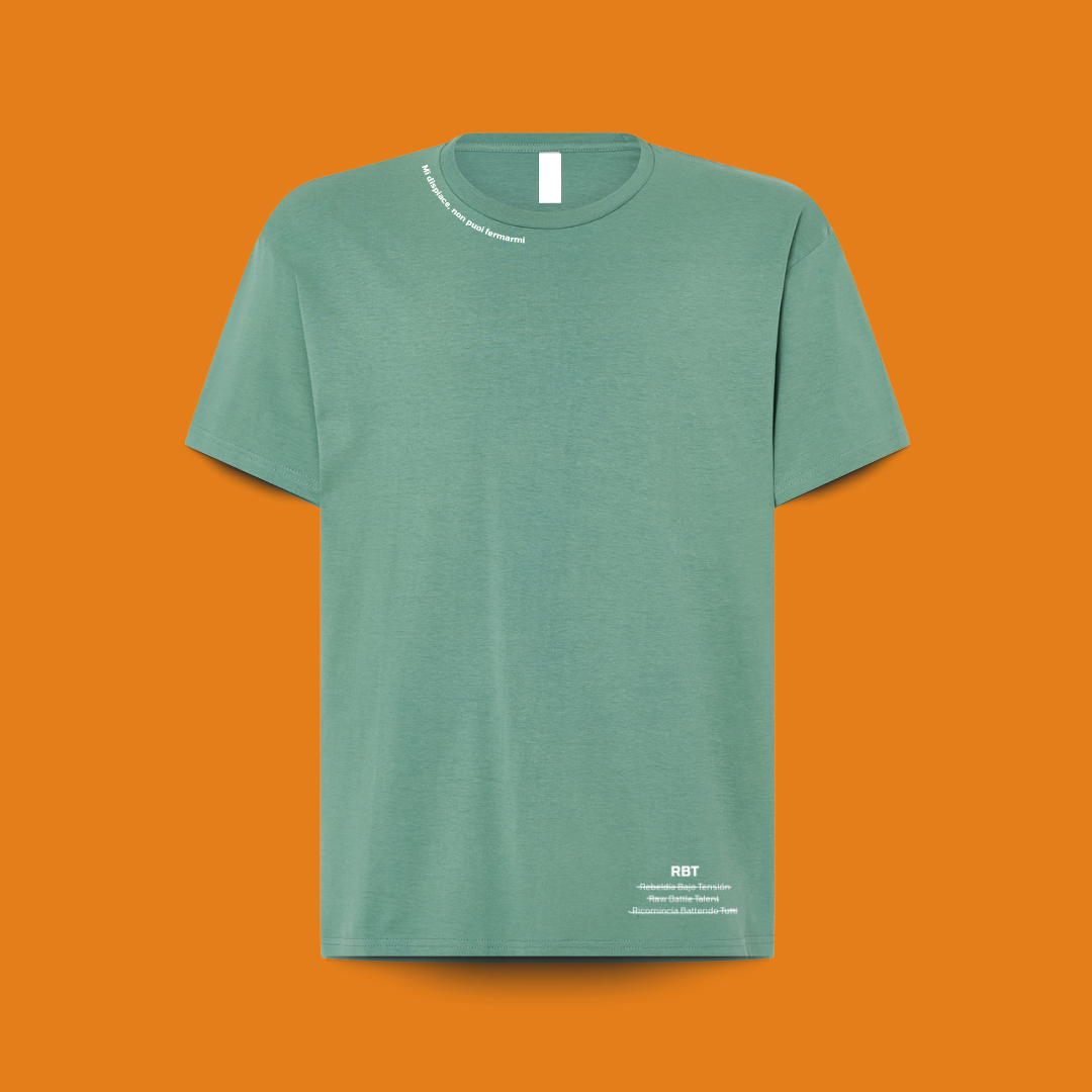 camiseta premium color verde musgo textos mr.white pecho
